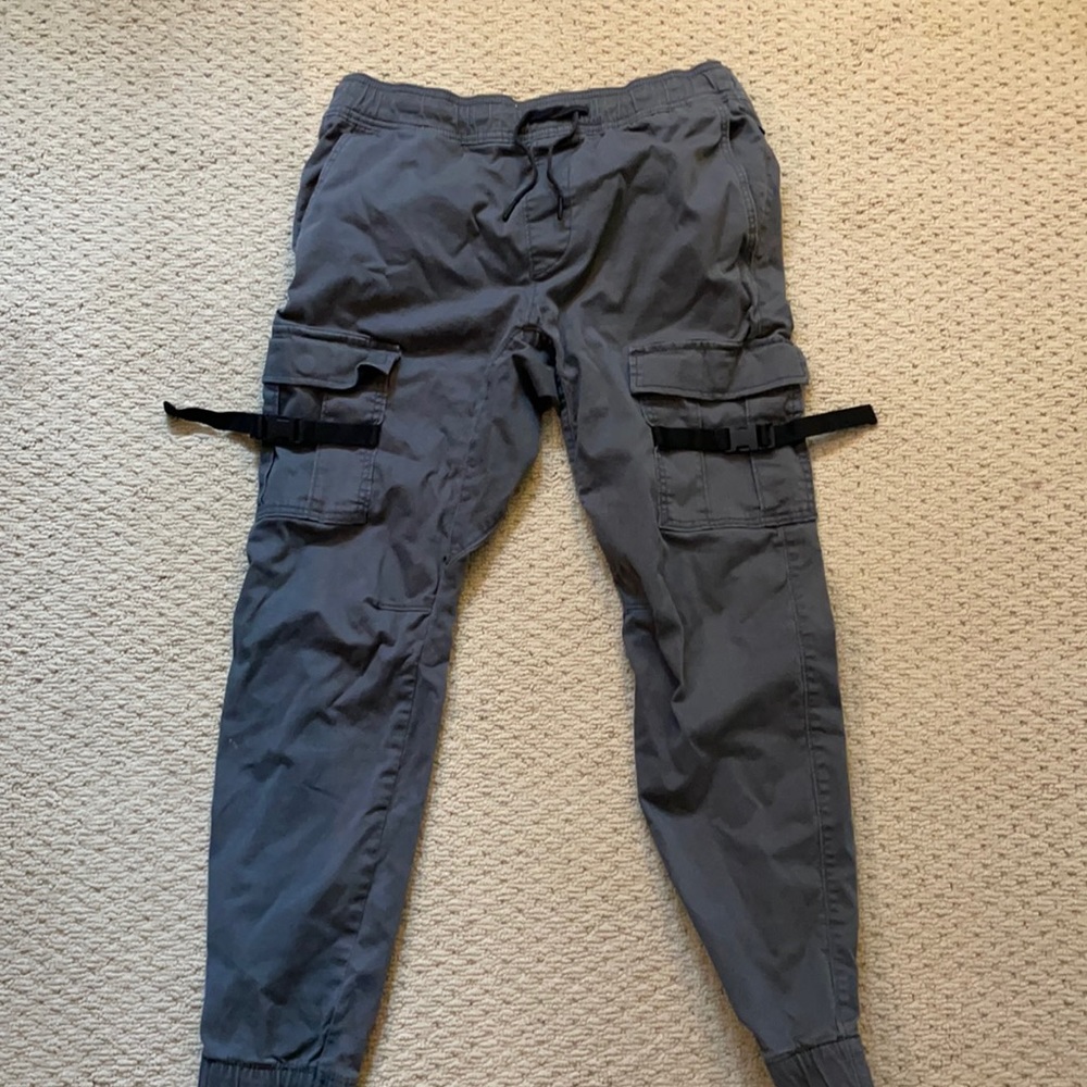 Hollister men’s skinny jogger size medium